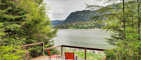 Juneau Vacation Rental | 2BR | 1BA | 1,115 Sq Ft | Stairs Required