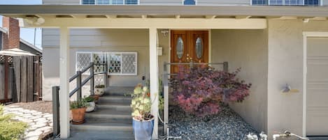 San Jose Vacation Rental | 4BR | 2BA | Stairs Required | 1,910 Sq Ft
