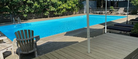 Newly renovated and redesigned 20 x 40 Pool w/ outdoor shower, 12 lounge chair