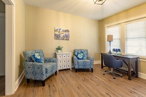 Sitting area/ work space, main floor
