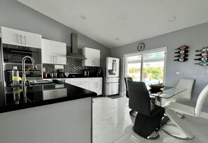 Dining area /  Kitchen