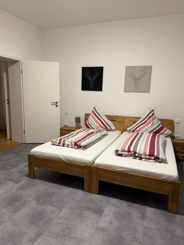 Ferienwohnung Bahnhof-FeWo Nebenzimmer
