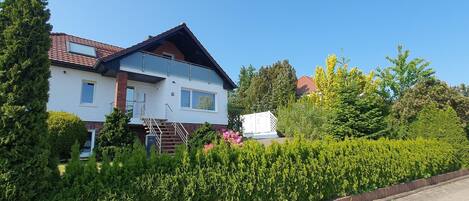 Extérieur maison de vacances [été]