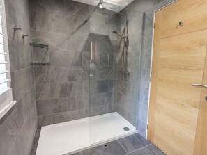 Ensuite shower room to Bedroom 1 Super King 