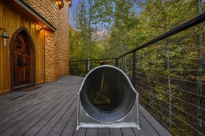Exhilarating way to get below!