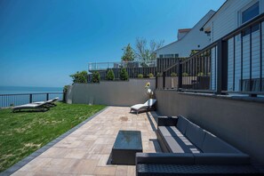Out door furnitures ensuring a comfortable outdoor experience.