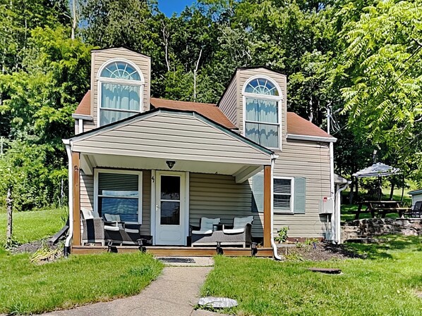 A Beautiful View - Exterior (6)