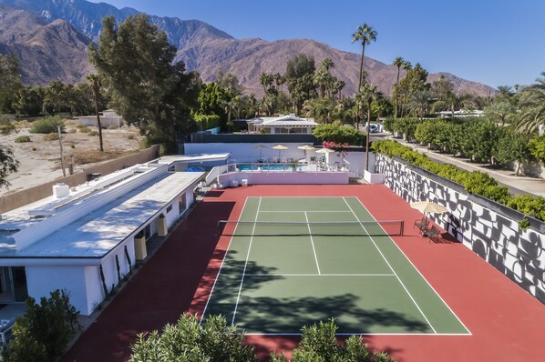 Sport court