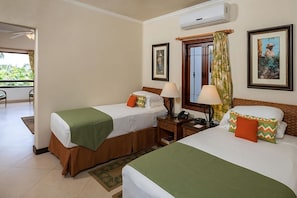 Unit with Twin beds. Exact unit will be assigned upon arrival. Views, colors and decor may vary.