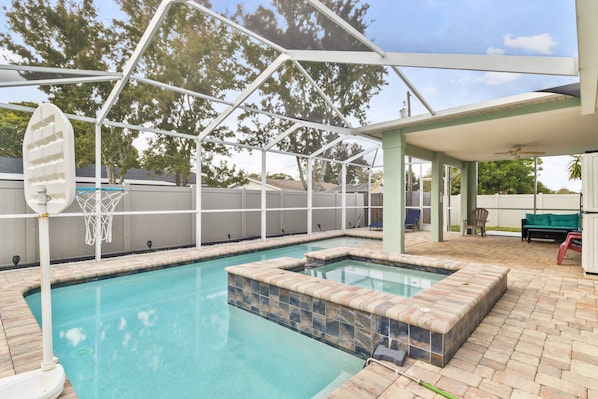 Heated Saltwater Pool with Spa and Water fall, weather protected Dome