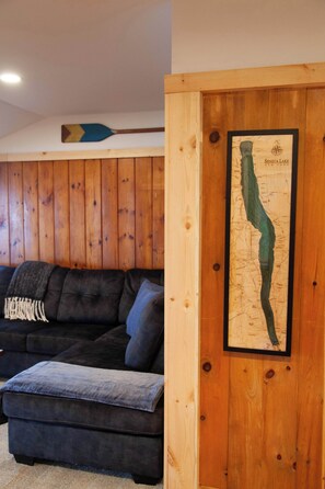 Located right on the Seneca Lake shoreline for unbeatable lakefront living.