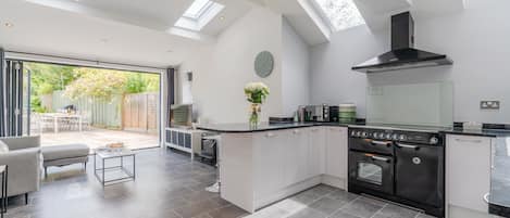 Kitchen and Sitting Room, Otley House, Bolthole Retreats