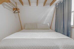 King size bed on main level