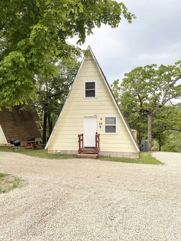 Welcome to Happy Valley Lodge!