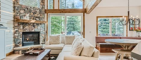 West Vail Townhouse hosted by Vail Village Rentals