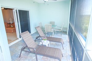 Furnished balcony