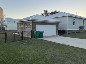 2 car garage included with rental
