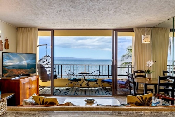 Oceanfront Maui memories await you...