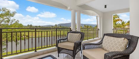 Large Terrace with Seating for Four