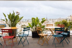 Shared rooftop terrace (available for private events)