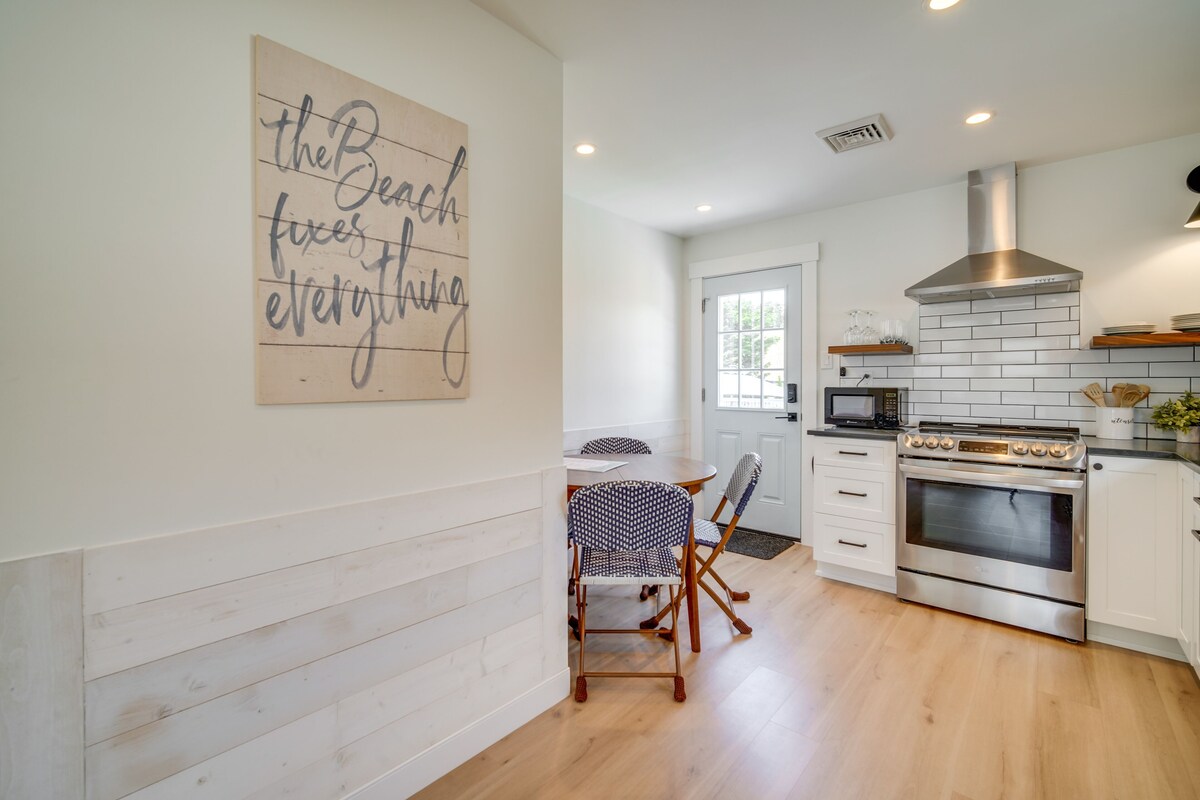 Beautiful Cape May Cottage: Walk to Beach & Mall!