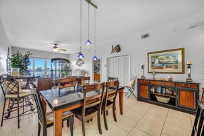 WaterView Dining Area-Marble Table seats 6  and high top Bistro Table seats 2 