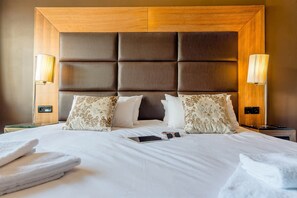 Drift to sleep in the comfortable Double bed (or 2 Single Italian beds) after a wonderful day outside.