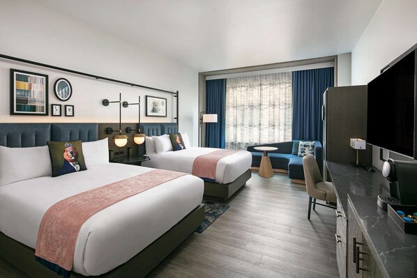 Unit with comfortable beds