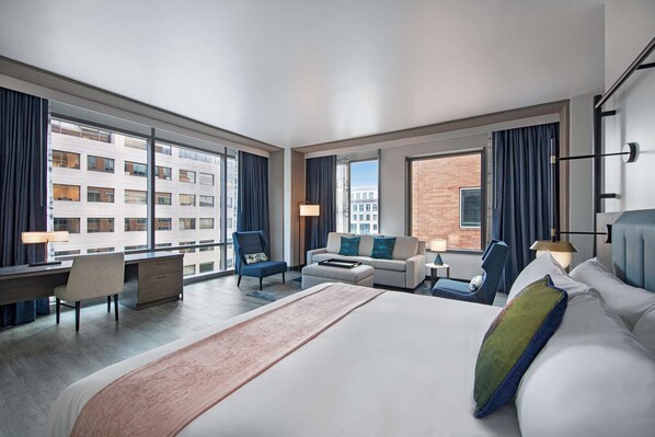 Unit with comfortable bed