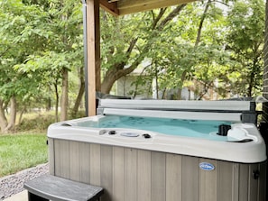Bain à remous extérieur