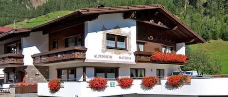 Alpenheim Mathias