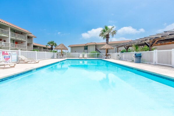 exterior - Community pool with gulf breezes