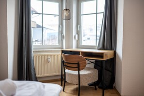 Arbeitsbereich im Schlafzimmer