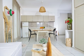 Kalimera apt,Near beach,Tavern,Supermarket,Rethymno