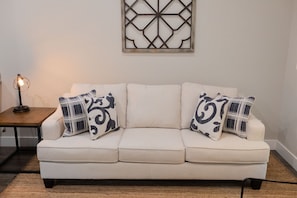 TCCR_C3_interior_230426_2