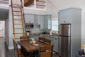 TCCR_C18_interior_230523_5