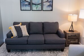 TCCR_C18_interior_230523_4