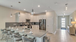 Indoors,Room,Chair,Furniture,Kitchen Island
