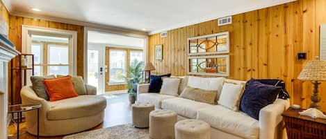 Dewey Beach Vacation Rental | 5BR | 3BA | 1,800 Sq Ft | 2 Steps to Access