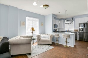 Living Area (1)