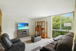 Living Room (1)