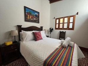 Third bedroom with queen bed
