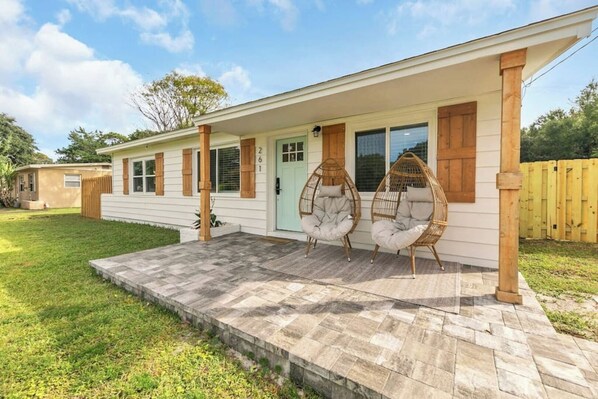 Updated ranch style abode!
