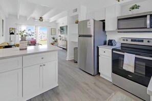 Great location. "Great view. Very comfortable place for our stay." - Stephanie