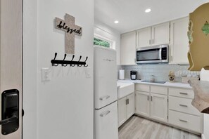 Kitchen for in home meals