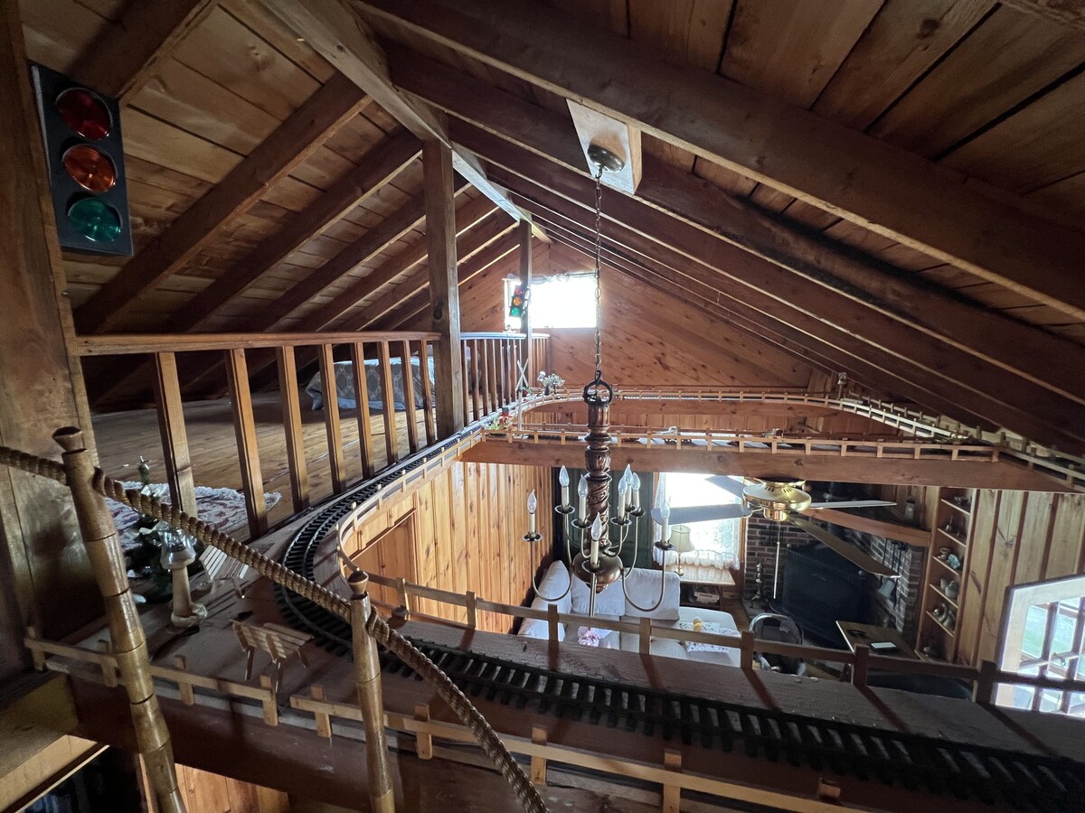 Main Image
