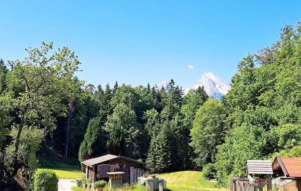 Ferienwohnung Kneifelspitze 90qm für max. 4 Personen-Aussicht vom Balkon