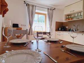 Ferienwohnung Kneifelspitze 90qm für max. 4 Personen-Küche