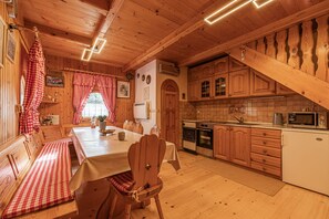 Kitchen and dining area