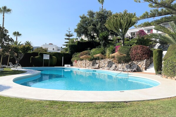 Holiday Home Swimming Pool